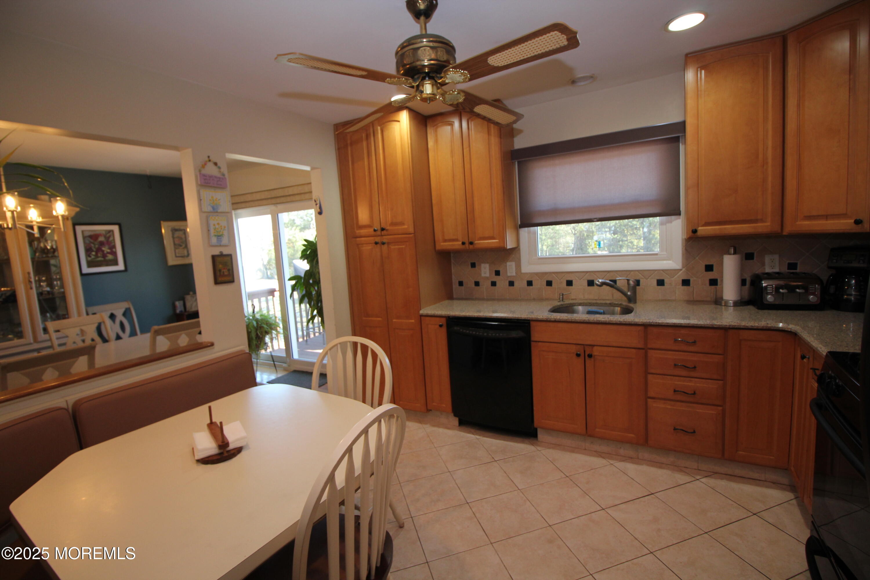 5 Lowell Road Manalapan, NJ 07726 - Photo 11 of 43 5a Kitchen