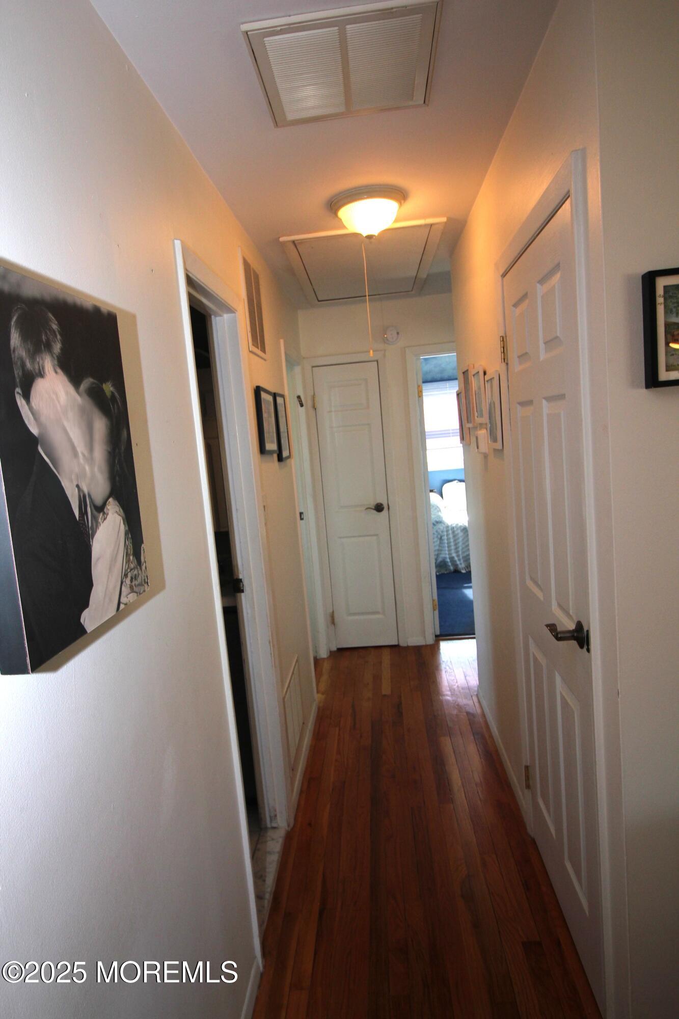 5 Lowell Road Manalapan, NJ 07726 - Photo 13 of 43 6a Hallway