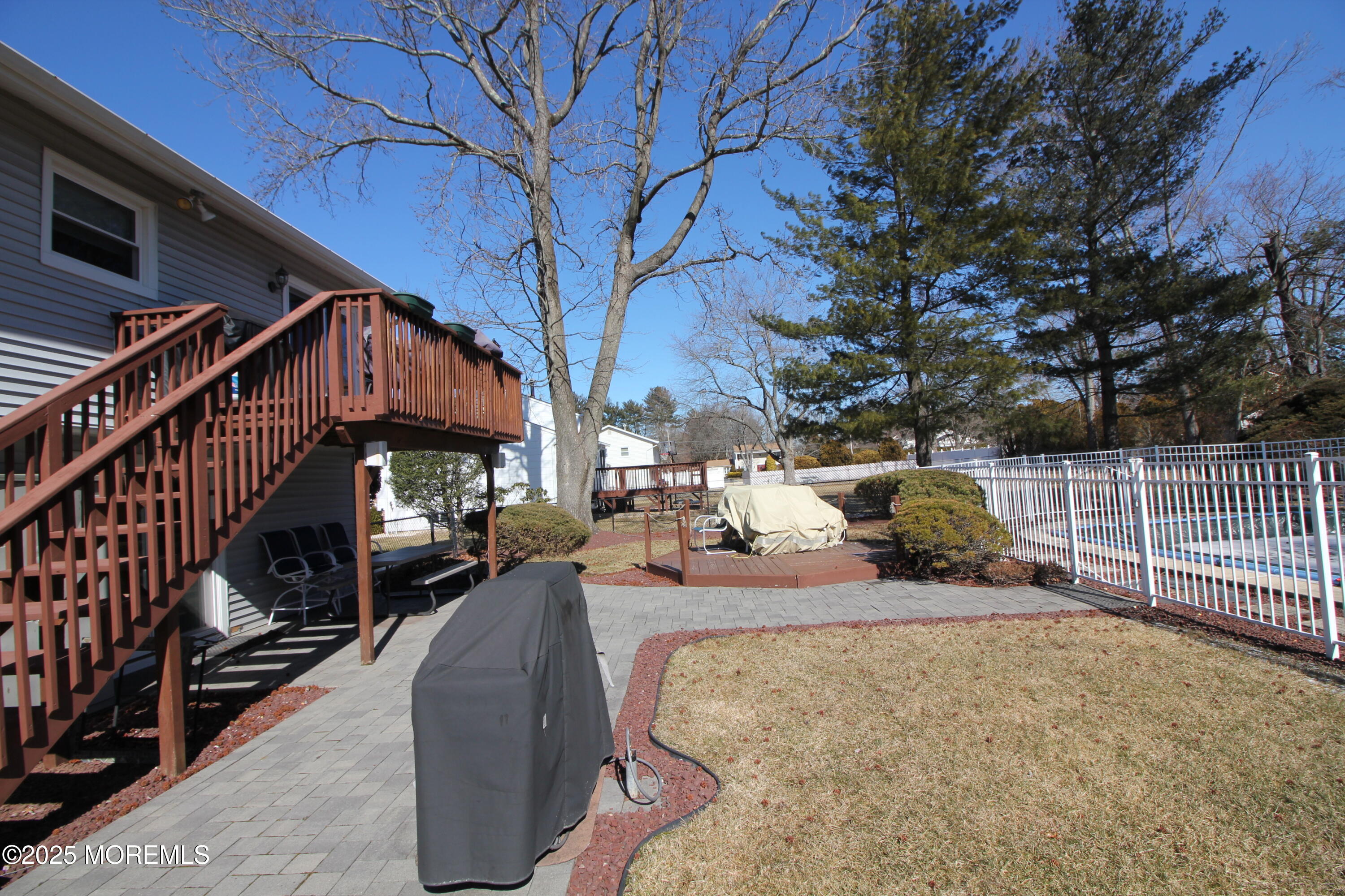 5 Lowell Road Manalapan, NJ 07726 - Photo 36 of 43 16e Outdoors