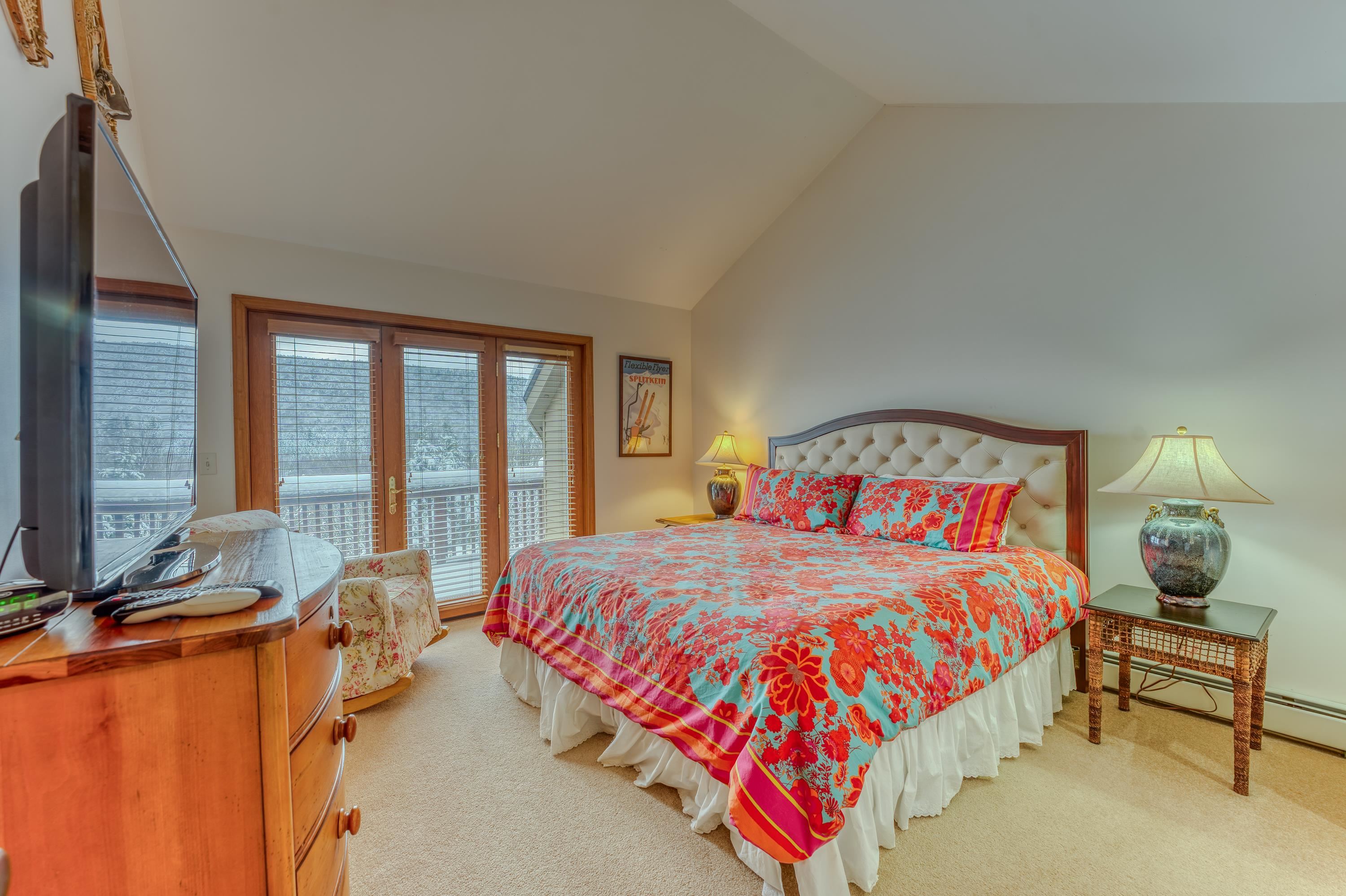 254 Crawford Ridge Road, Unit 3 Carroll, NH 03595 - Photo 18 of 36