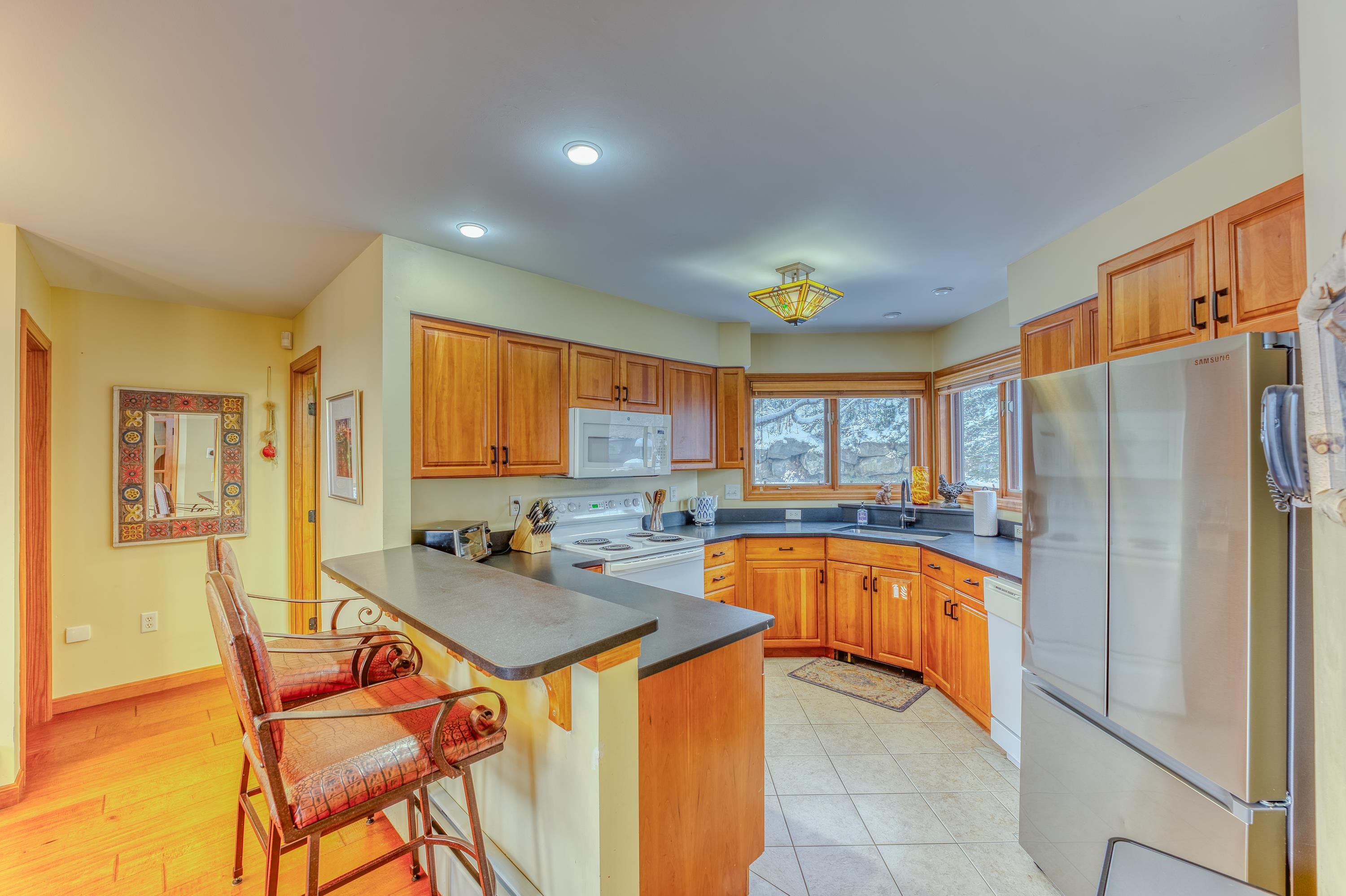 254 Crawford Ridge Road, Unit 3 Carroll, NH 03595 - Photo 9 of 36