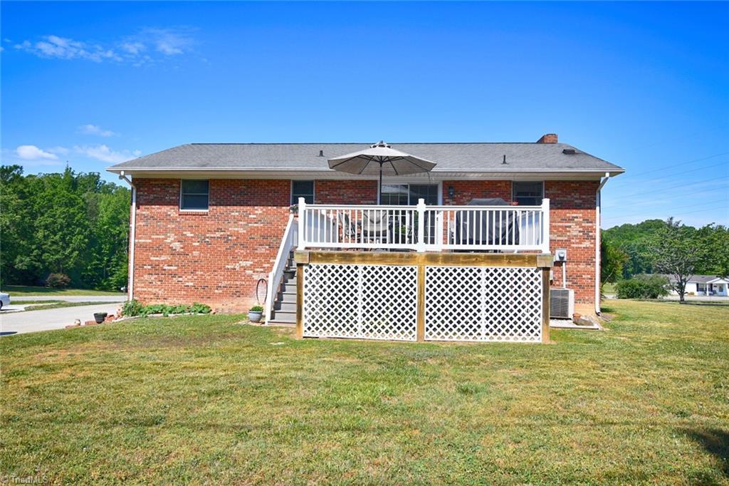 2142 Frye Bridge Road Clemmons, NC 27012 - Photo 20 of 39 Gallery Image 20