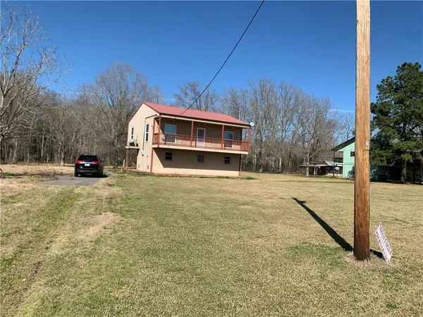 $133,000 | 1447 Spring Bayou Road, Marksville, LA 71351