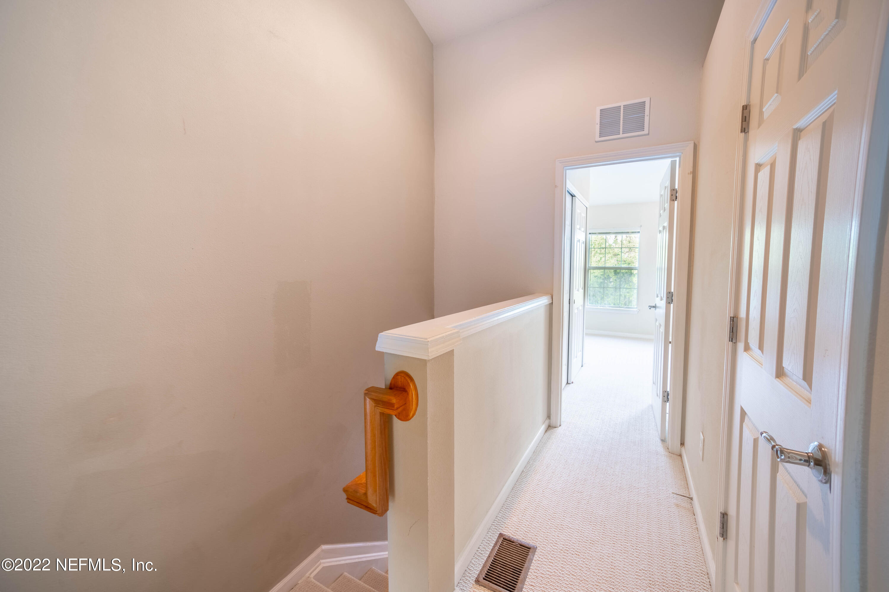 8085 Summerside Circle Jacksonville, FL 32256 - Photo 15 of 21 a bathroom with a sink and toilet