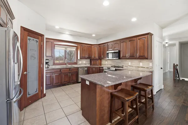 $667,900 | 3400 West Warner Estates Drive, Appleton, WI 54913
