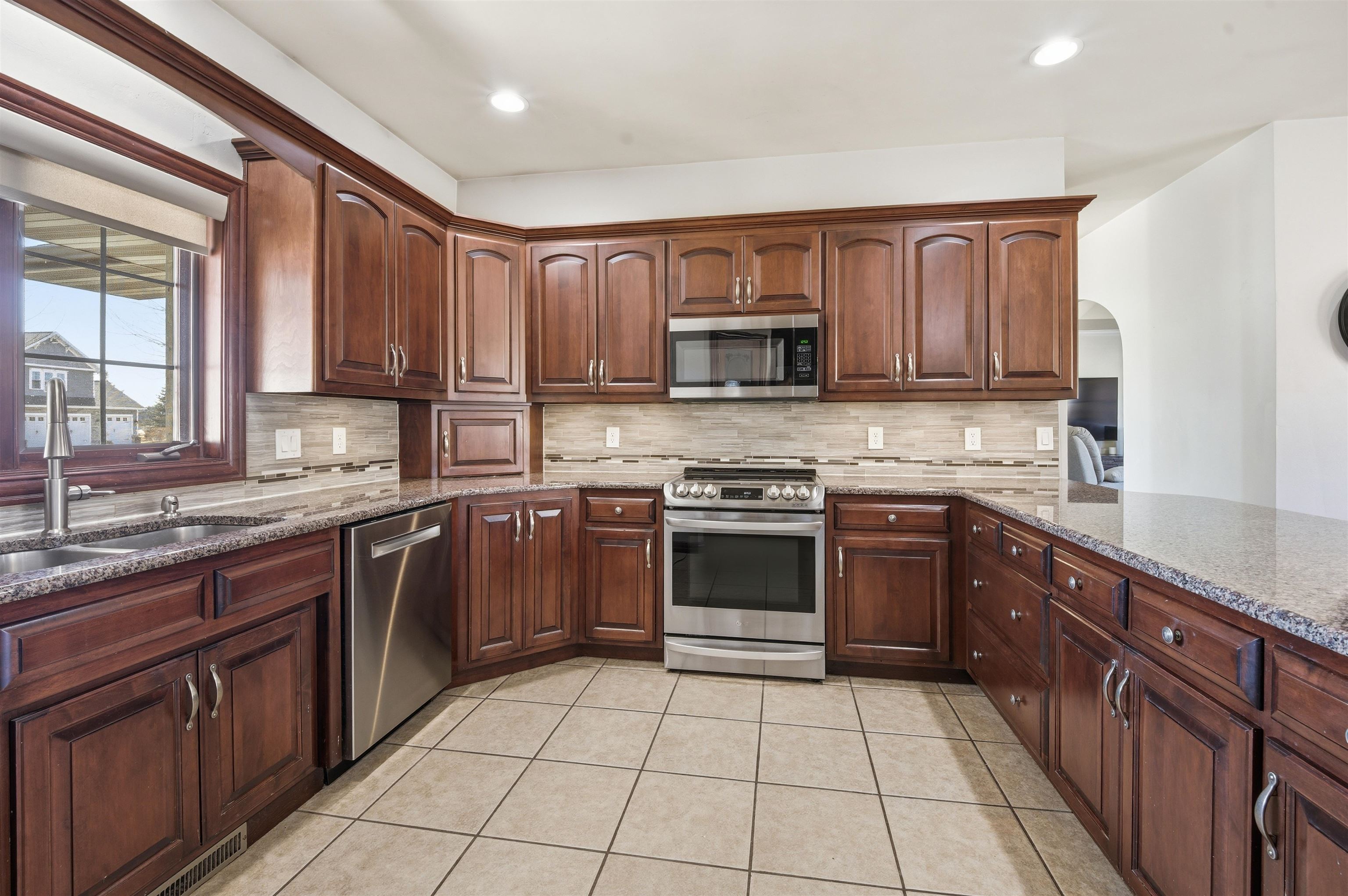 3400 West Warner Estates Drive Appleton, WI 54913 - Photo 12 of 59