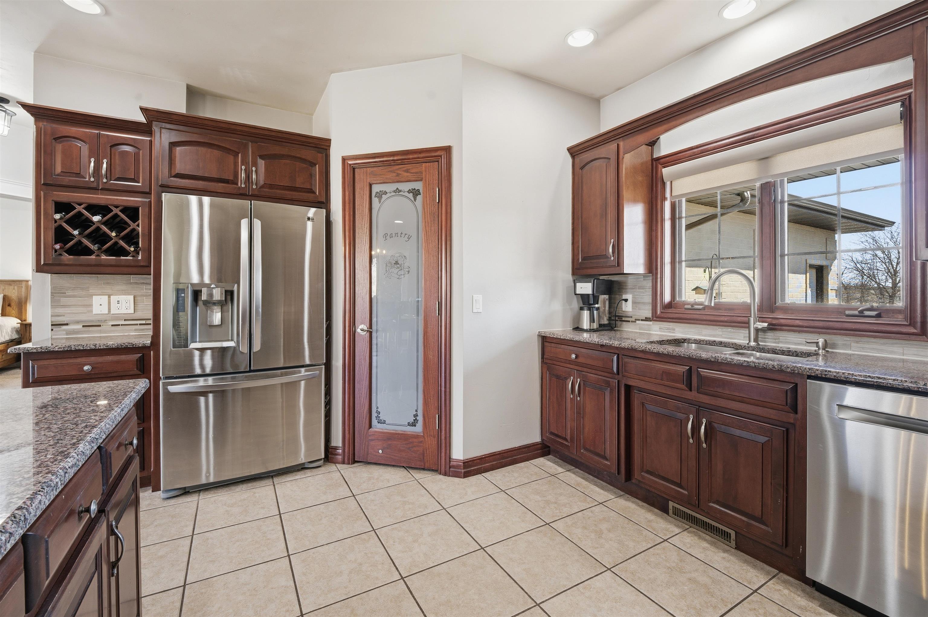 3400 West Warner Estates Drive Appleton, WI 54913 - Photo 13 of 59