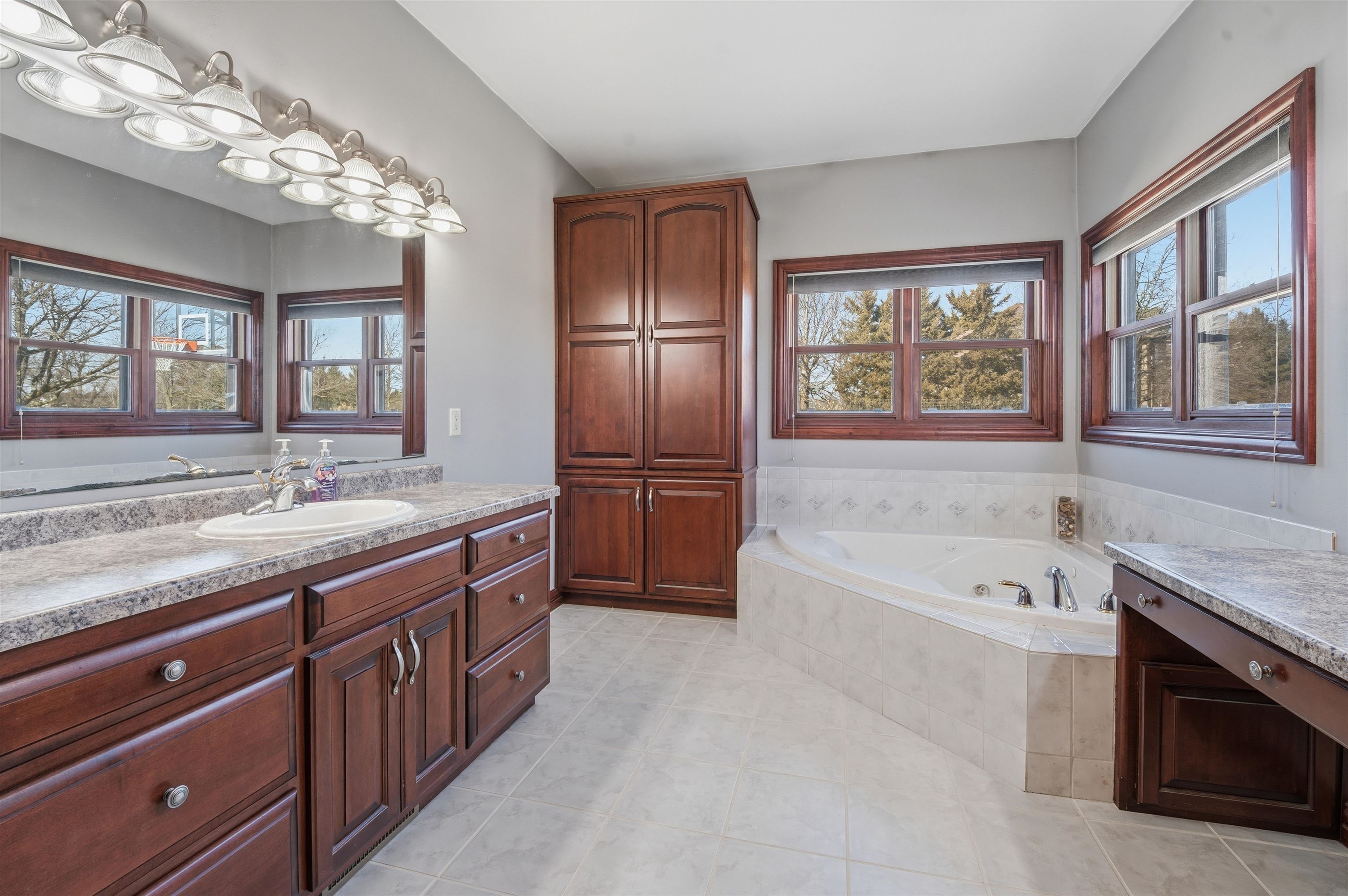 3400 West Warner Estates Drive Appleton, WI 54913 - Photo 19 of 59