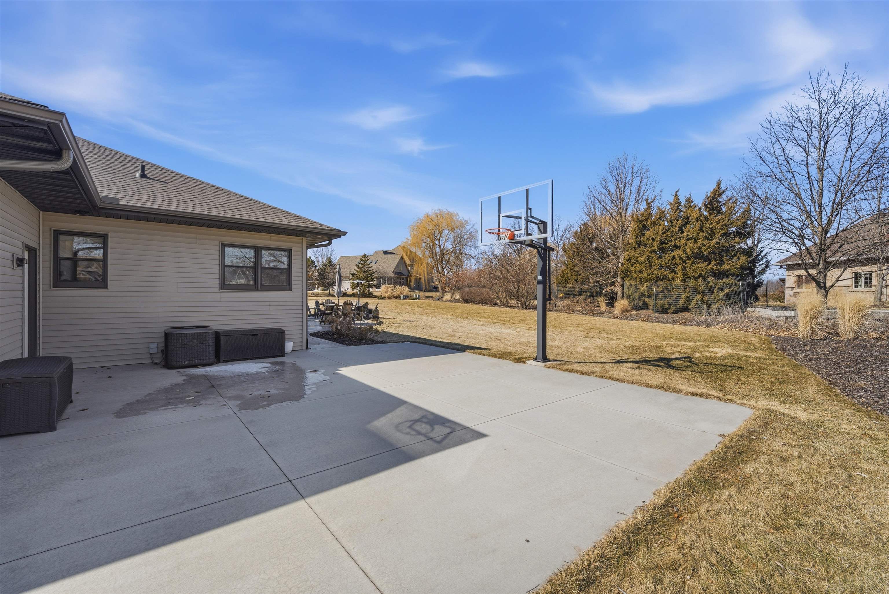 3400 West Warner Estates Drive Appleton, WI 54913 - Photo 36 of 59