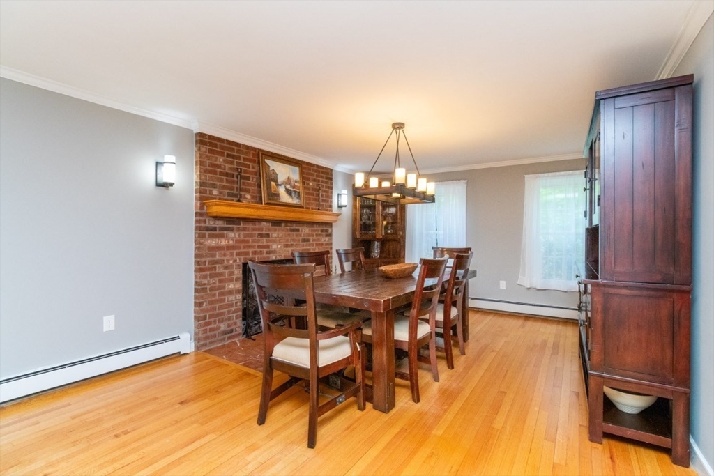 745 Washington Street Walpole, MA 02081 - Photo 11 of 42