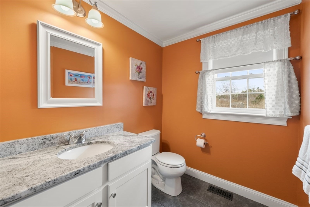 23 Bog View Road Kingston, MA 02364 - Photo 18 of 41