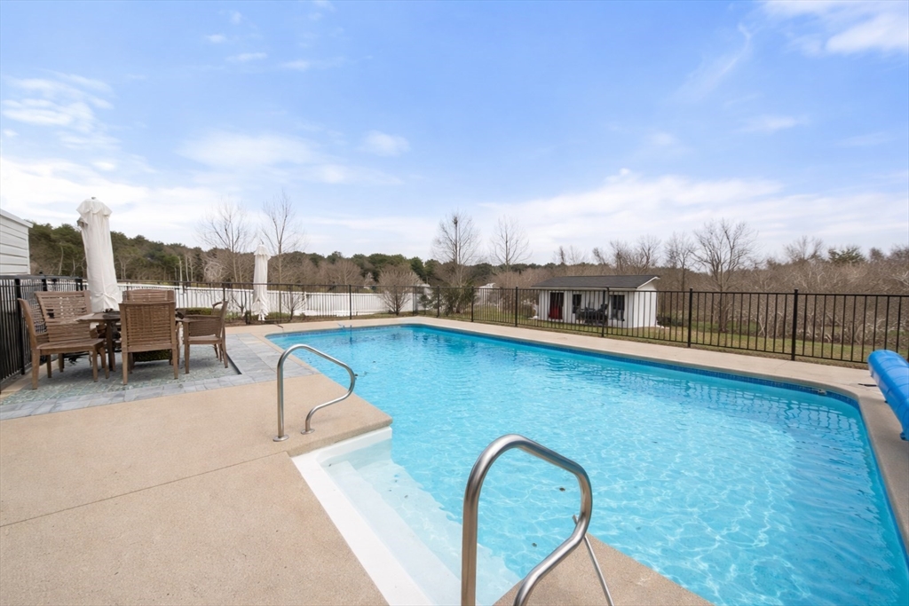 23 Bog View Road Kingston, MA 02364 - Photo 29 of 41