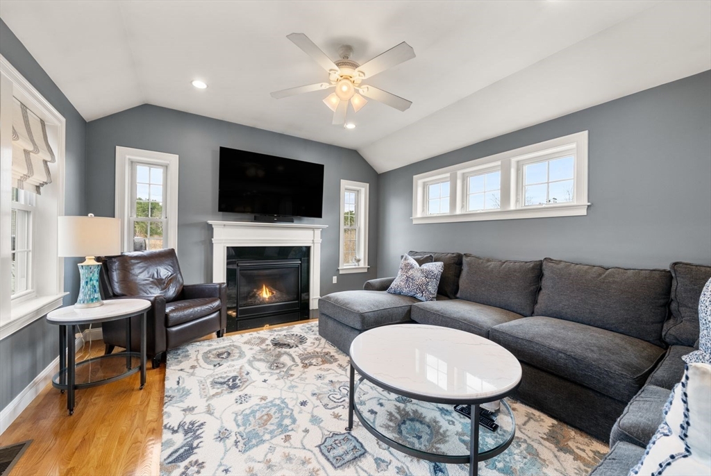 23 Bog View Road Kingston, MA 02364 - Photo 8 of 41