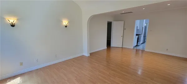 $3,850 | 567 South Street, Glendale, CA 91202