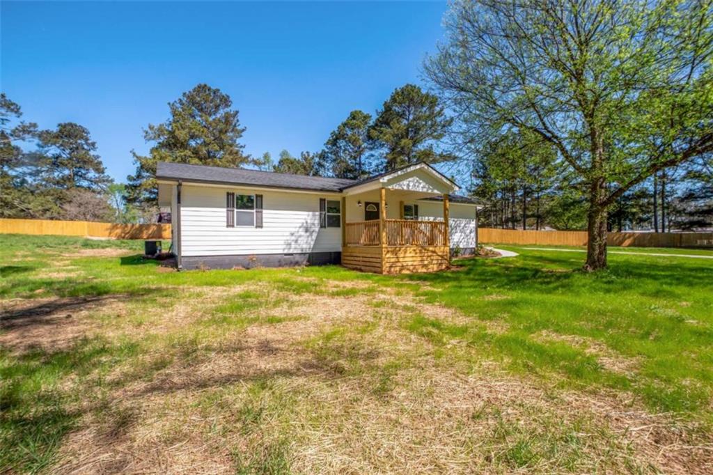 2159 Shiloh Road Greensboro, GA 30642 - Photo 2 of 43 front view of a house with a yard