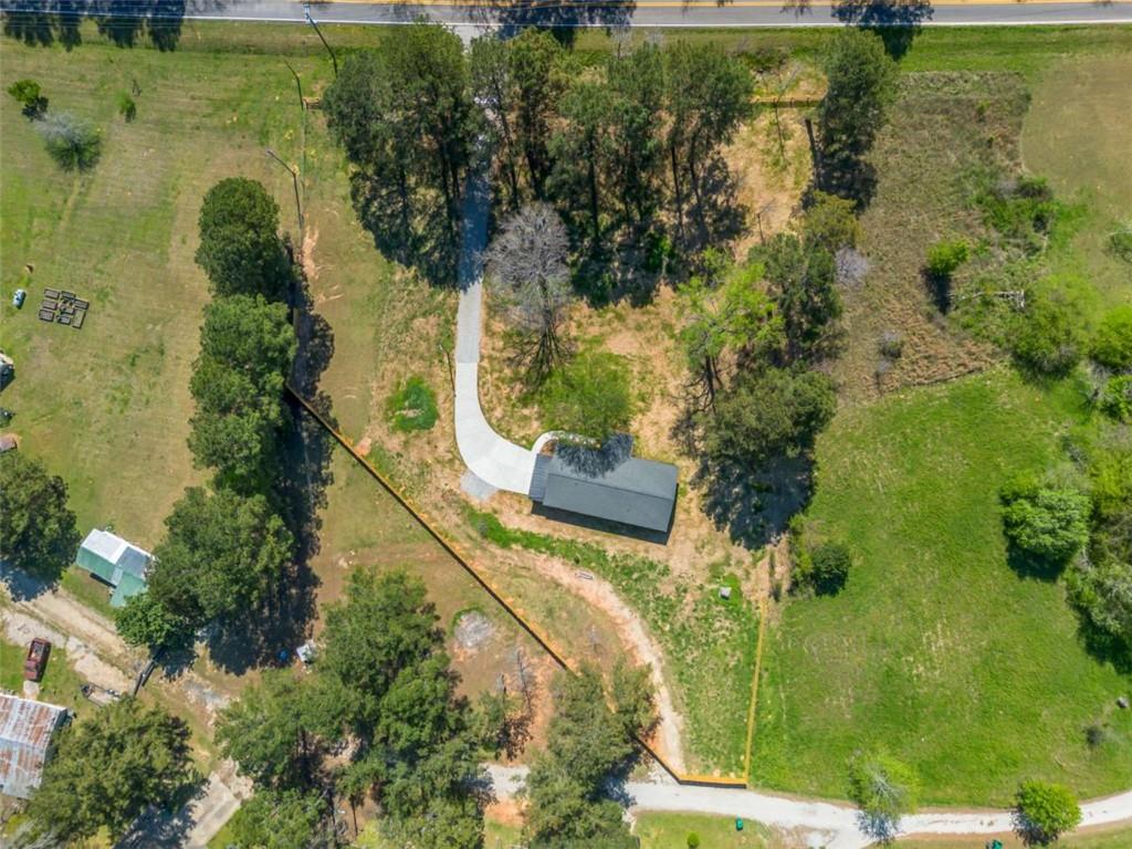 2159 Shiloh Road Greensboro, GA 30642 - Photo 40 of 43 an aerial view of a residential houses with outdoor space