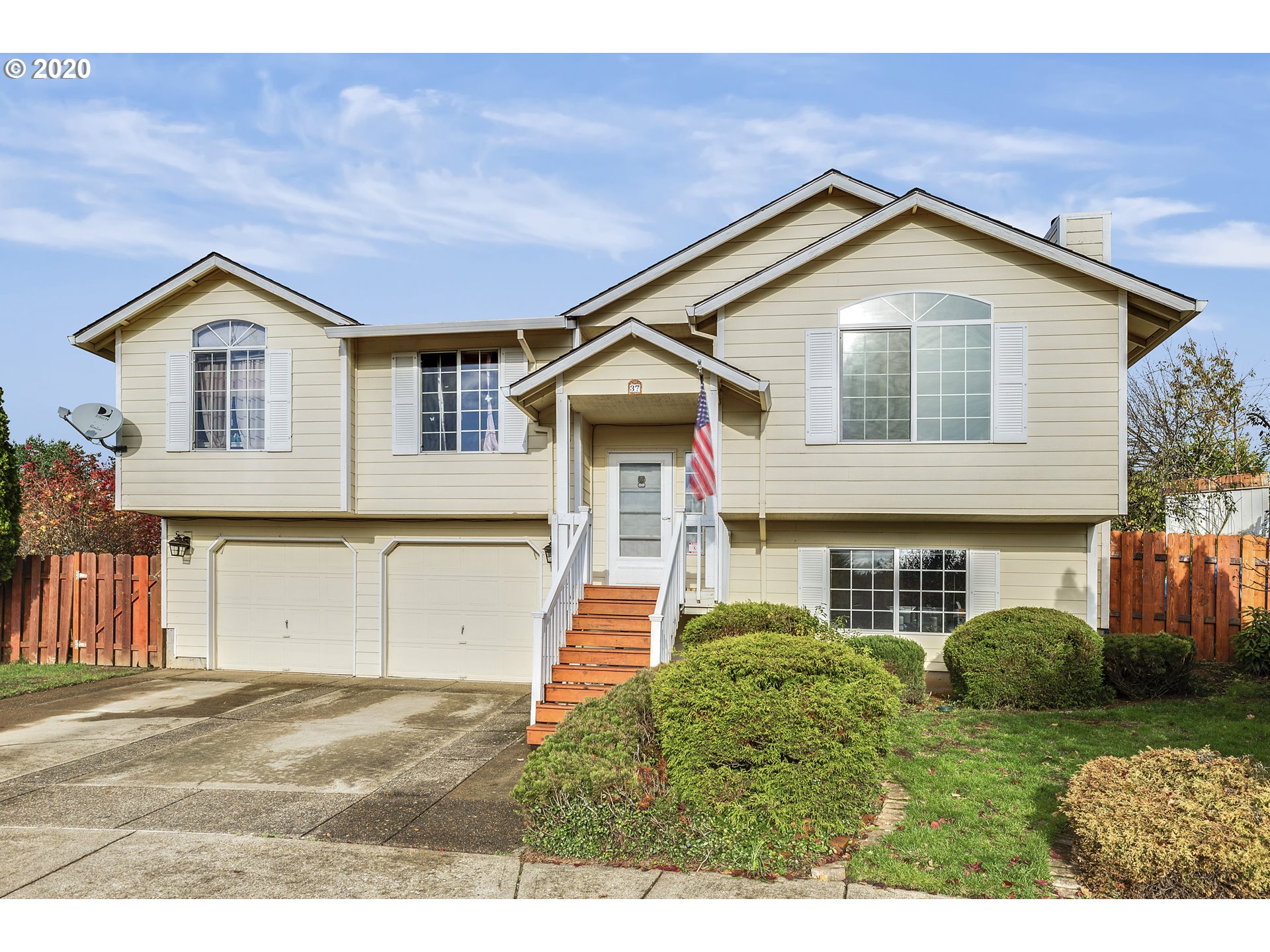 37 Southwest Riverview Place Gresham, OR 97080 - Photo 1 of 25 Gallery Image 1
