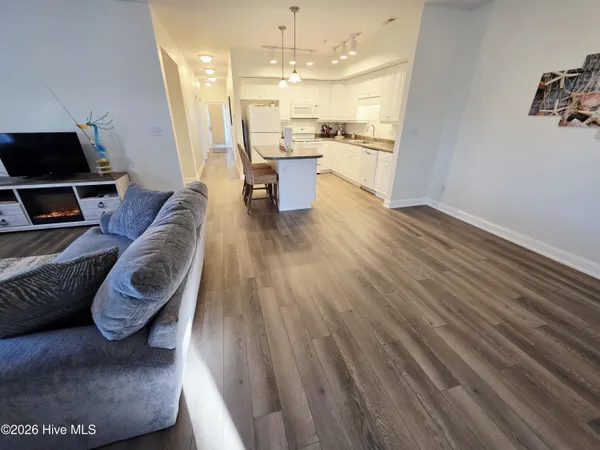 $271,900 | 100 Lighthouse Lane, Unit D3, Cedar Point, NC 28584