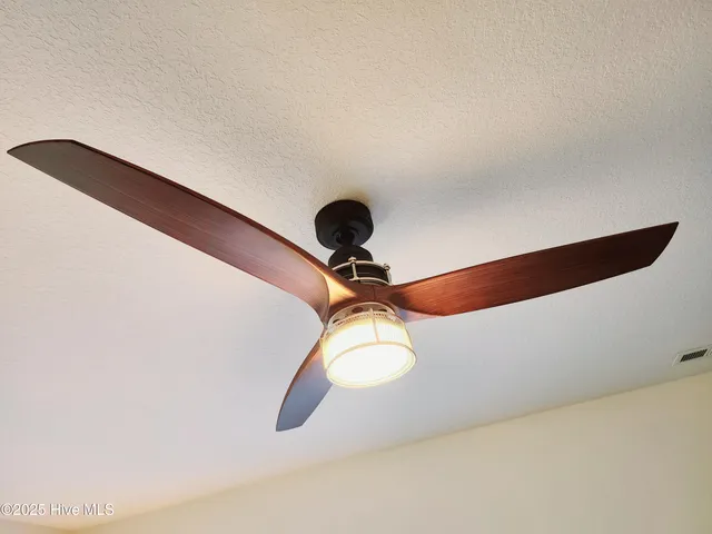 $273,500 | 100 Lighthouse Lane, Unit D3, Cedar Point, NC 28584