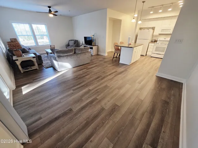 $273,500 | 100 Lighthouse Lane, Unit D3, Cedar Point, NC 28584