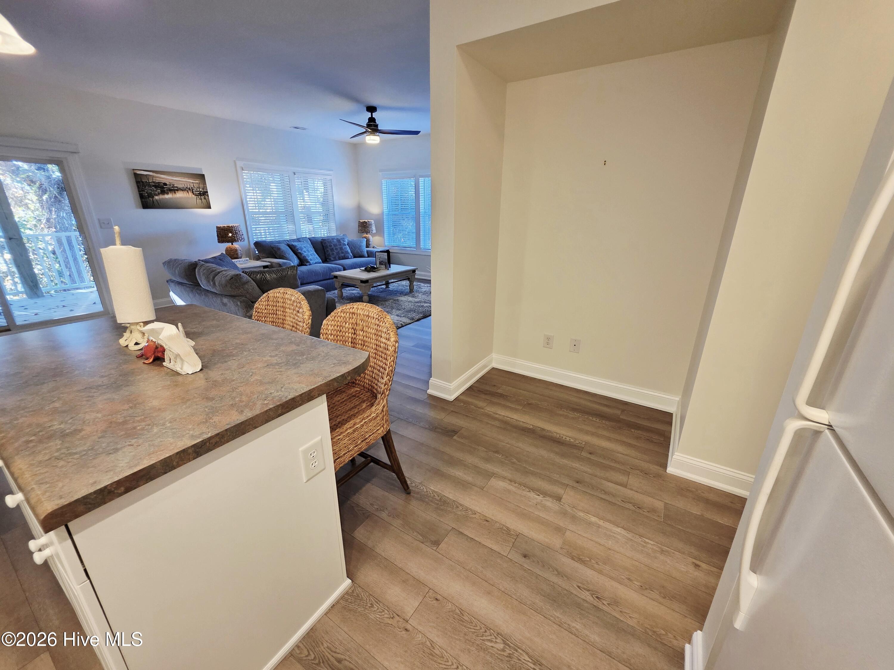 100 Lighthouse Lane, Unit D3 Cedar Point, NC 28584 - Photo 10 of 27 LR 6