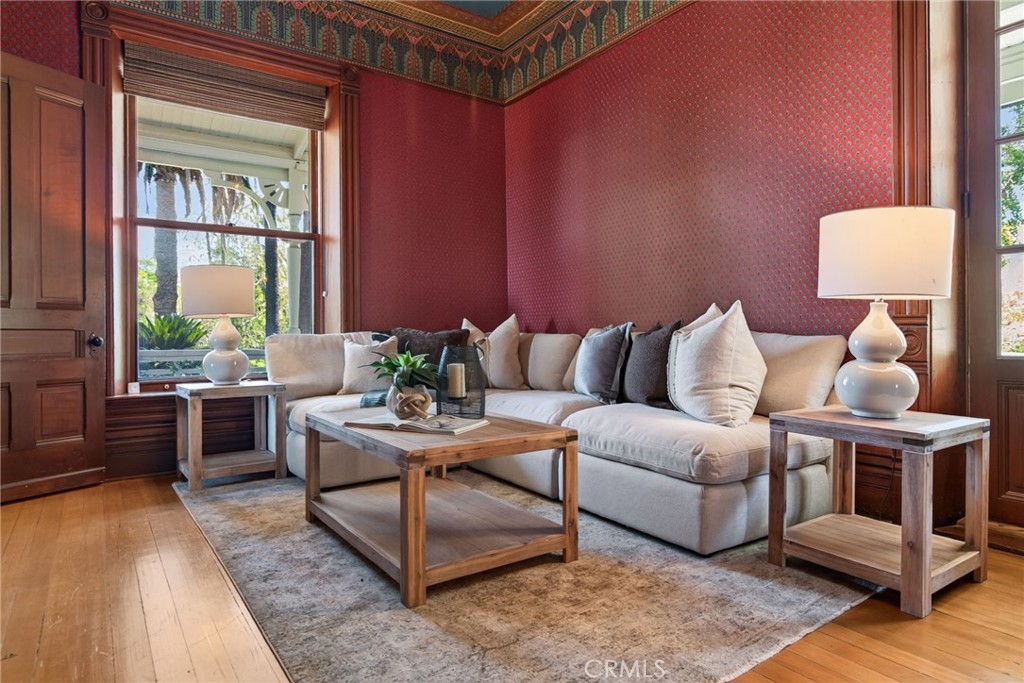 2812 Ivy Street Riverside, CA 92506 - Photo 16 of 74 Gallery Image 16