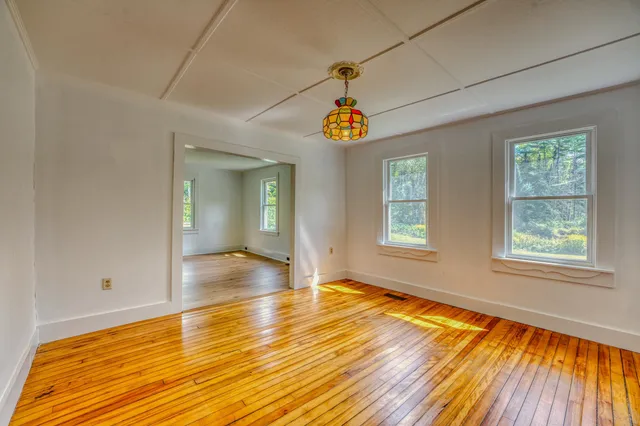 $425,000 | 921 Old Waterford Road, Littleton, NH 03561