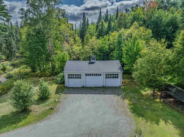 $425,000 | 921 Old Waterford Road, Littleton, NH 03561