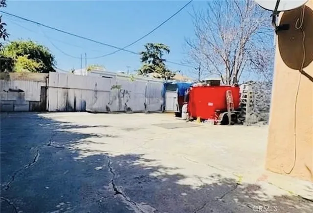 $770,000 | 10963 Wilmington Avenue, Los Angeles, CA 90059