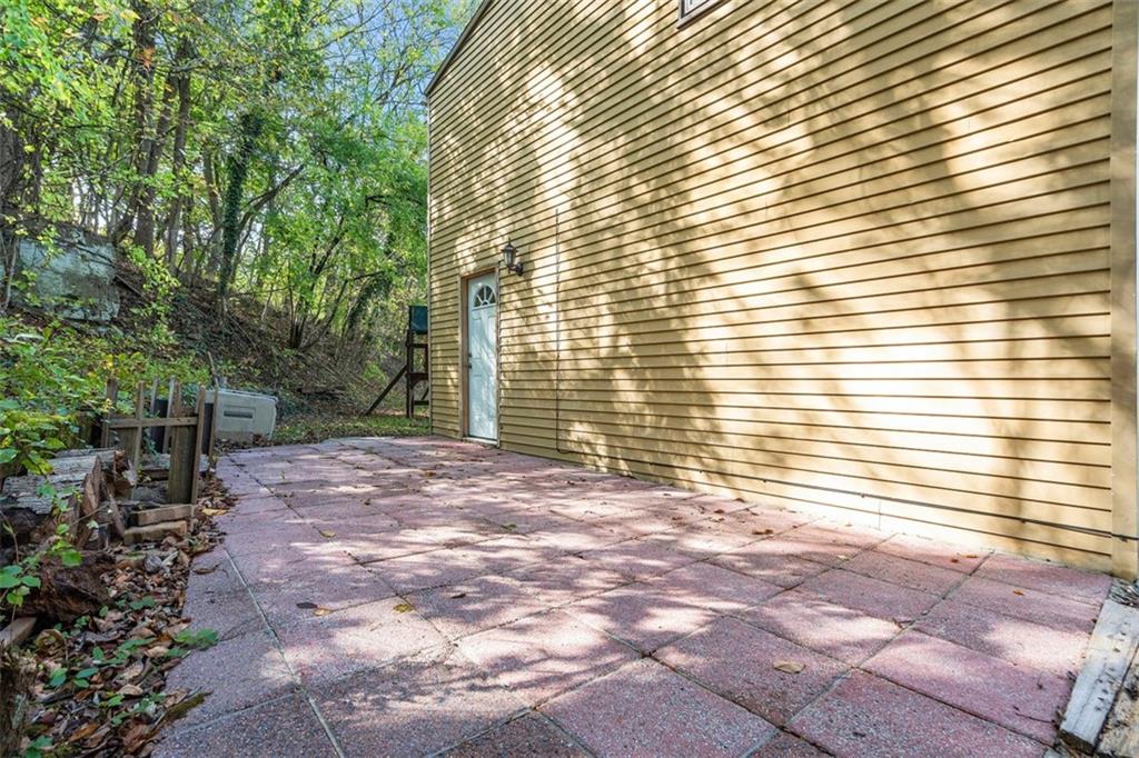 1670 Breining Street Pittsburgh, PA 15234 - Photo 32 of 39 a view of backyard and outdoor space