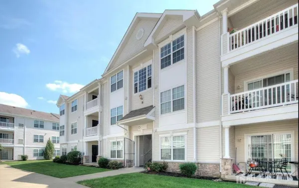 $2,600 | 113 Lionheart Lane, West Deptford, NJ 08086