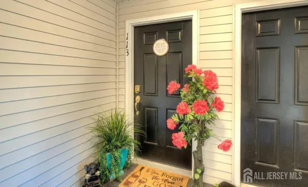 $2,600 | 113 Lionheart Lane, West Deptford, NJ 08086