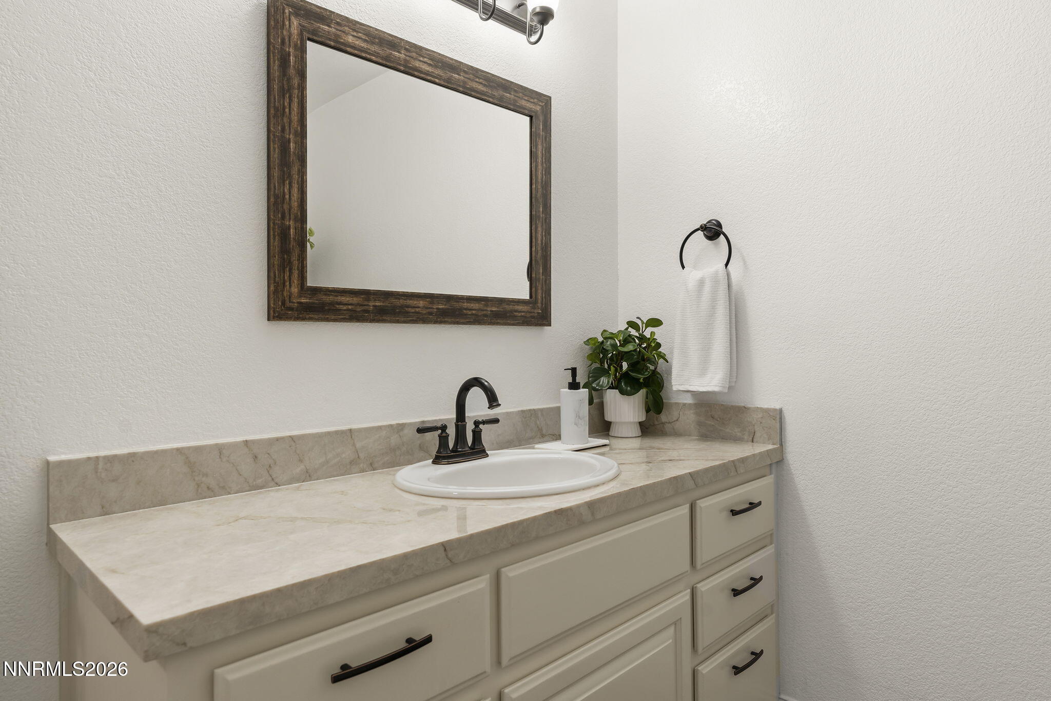 2988 Del Rio Lane Minden, NV 89423 - Photo 27 of 49 2. Bathroom 1