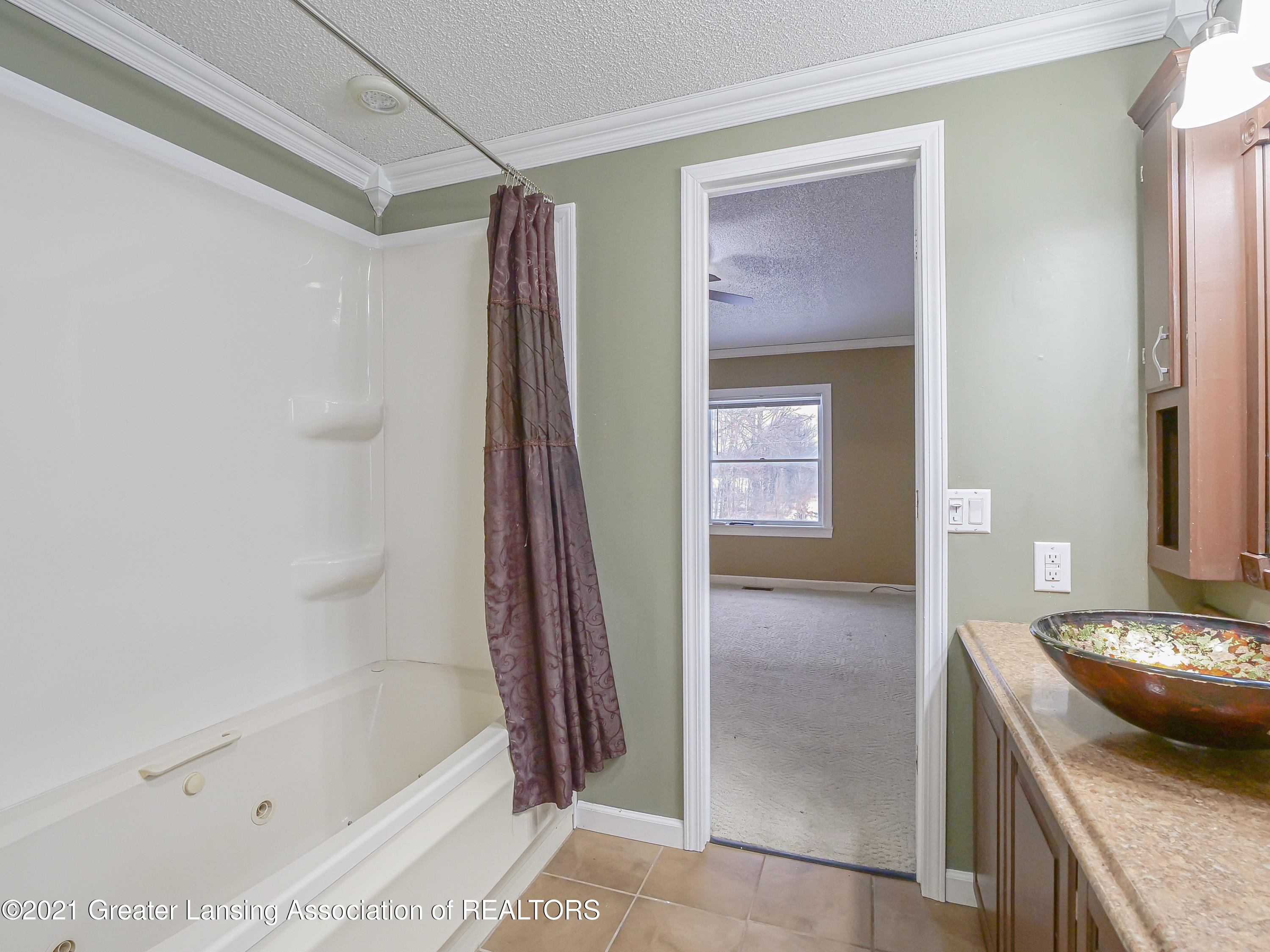 240 Casler Road Charlotte, MI 48813 - Photo 26 of 46 240_Casler_Rd-38