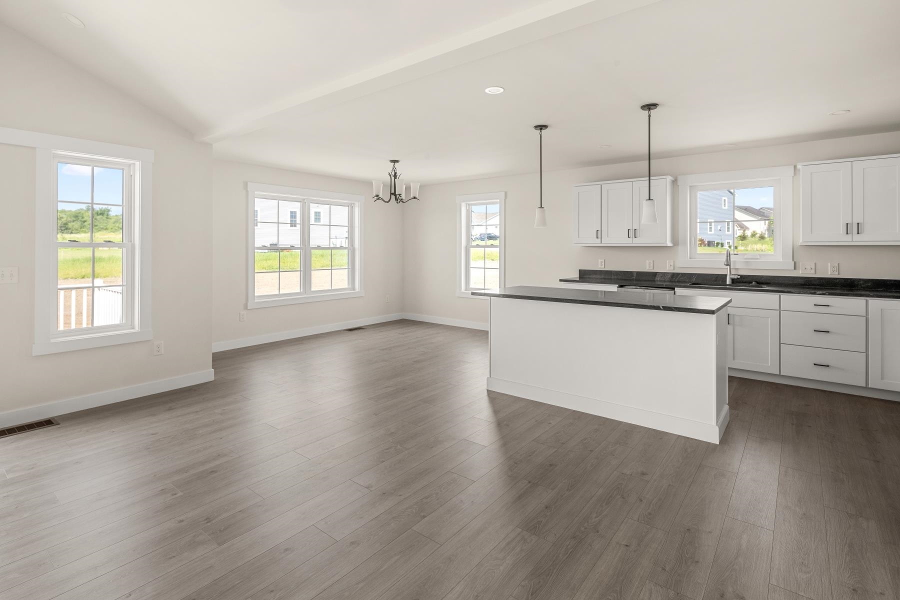 435 Commodore Drive, Unit 19 Vergennes, VT 05491 - Photo 2 of 33