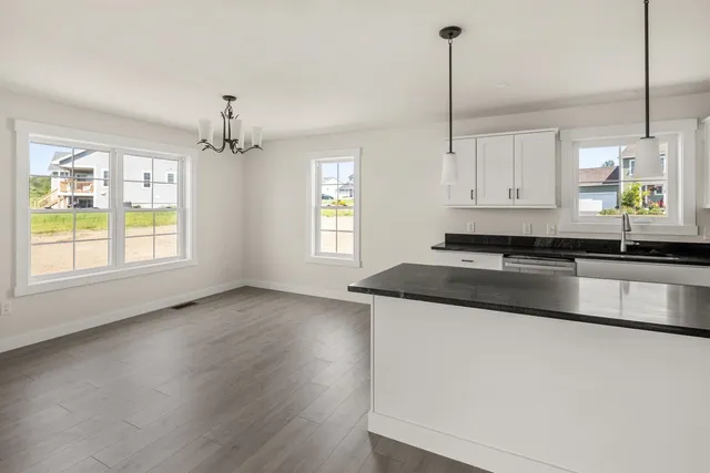 $910,495 | 435 Commodore Drive, Unit 19, Vergennes, VT 05491