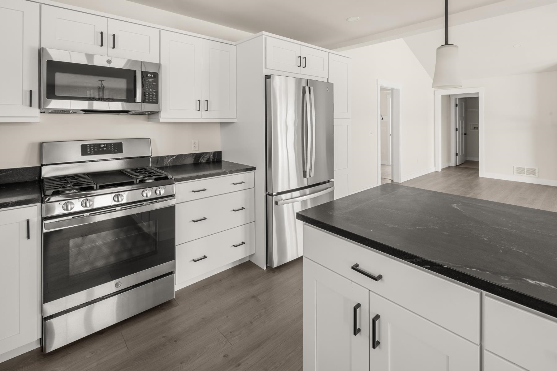 435 Commodore Drive, Unit 19 Vergennes, VT 05491 - Photo 8 of 33