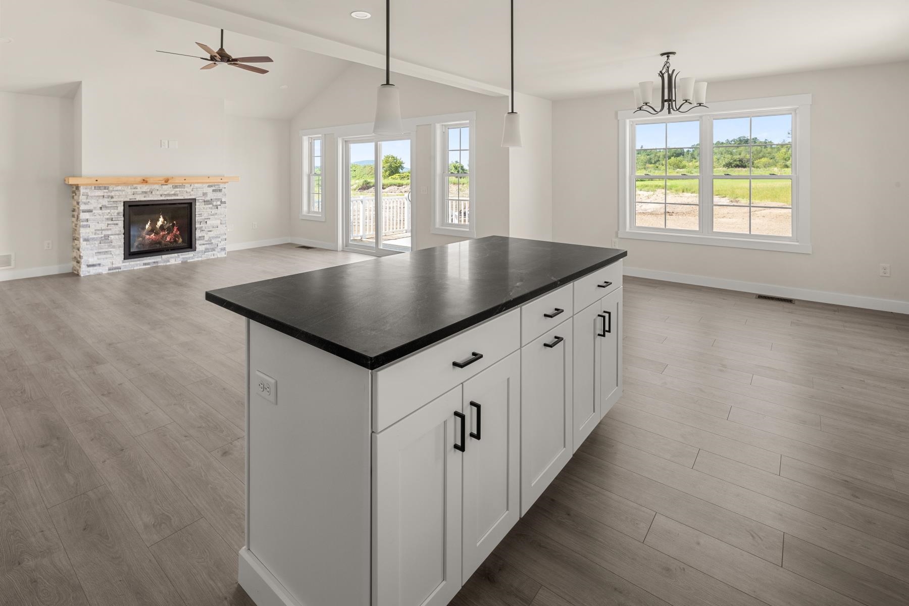 435 Commodore Drive, Unit 19 Vergennes, VT 05491 - Photo 10 of 33