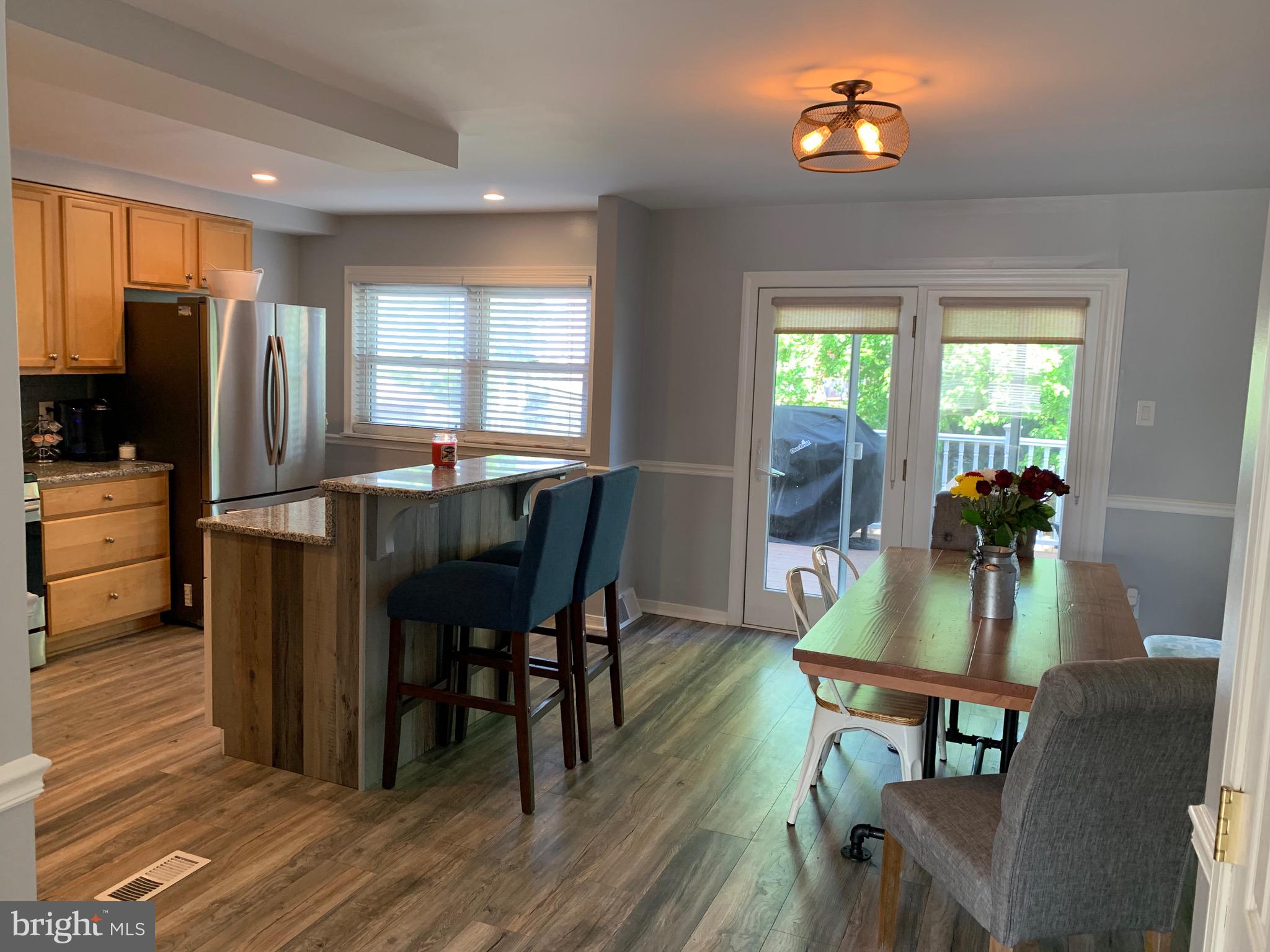 12431 Sweet Briar Road Philadelphia, PA 19154 - Photo 10 of 37