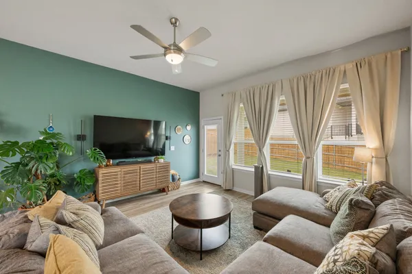 $3,200 | 11800 Seaside Woods Drive, Austin, TX 78747