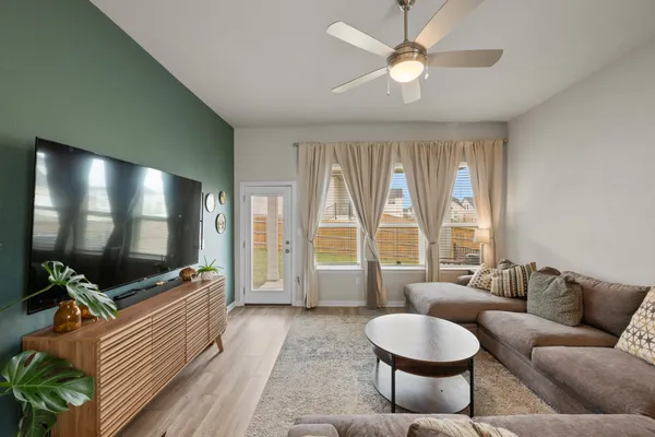 $3,200 | 11800 Seaside Woods Drive, Austin, TX 78747