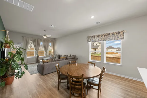 $3,200 | 11800 Seaside Woods Drive, Austin, TX 78747