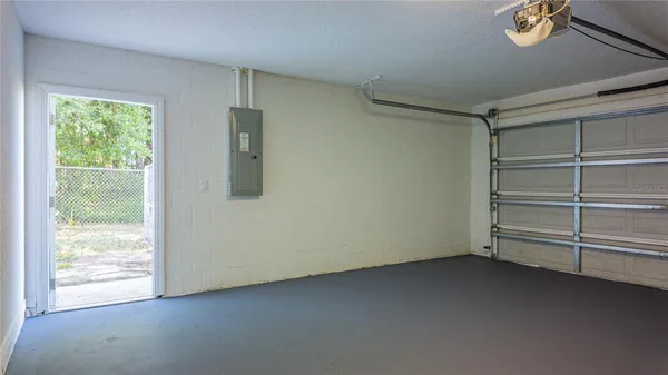 $1,900 | 4395 Northeast 33rd Avenue, Ocala, FL 34479