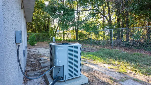 $1,900 | 4395 Northeast 33rd Avenue, Ocala, FL 34479