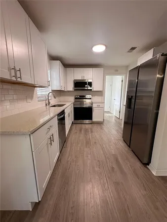 $1,900 | 4395 Northeast 33rd Avenue, Ocala, FL 34479