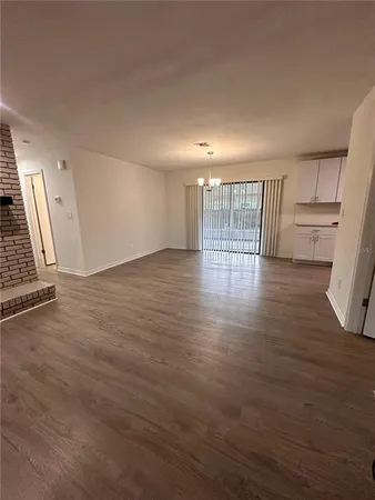 $1,900 | 4395 Northeast 33rd Avenue, Ocala, FL 34479