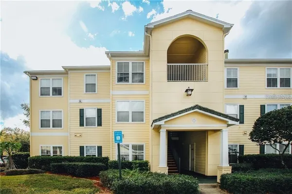 $1,485 | 18302 Bridle Club Drive, Unit 18302, Tampa, FL 33647
