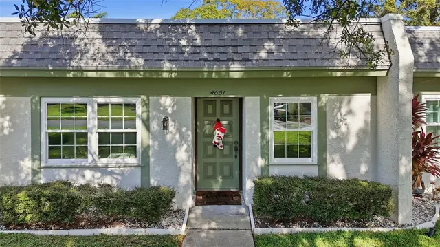 $2,400 | 4651 Lake Villa Drive, Clearwater, FL 33762
