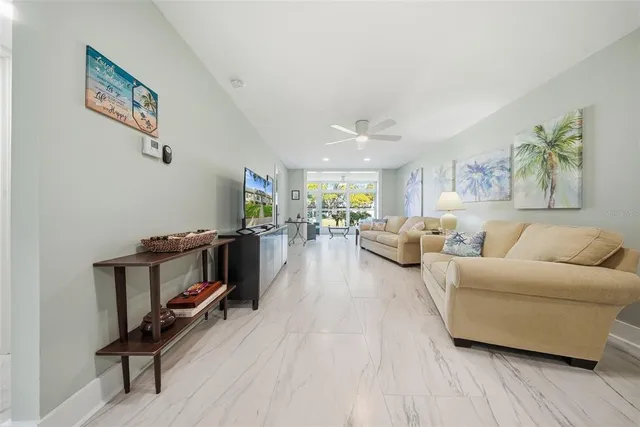 $2,400 | 4651 Lake Villa Drive, Clearwater, FL 33762