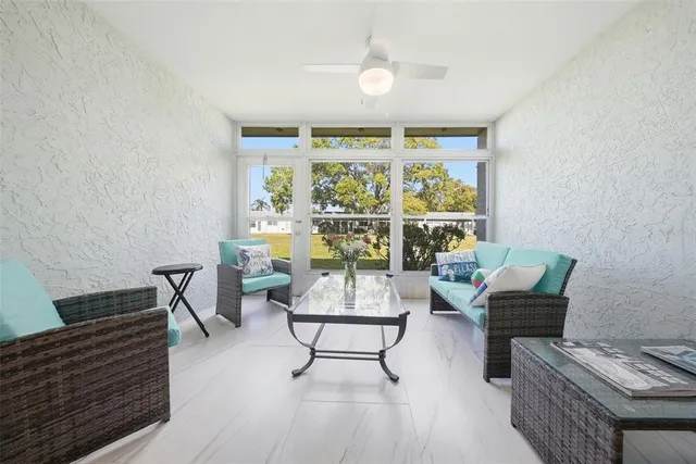 $2,400 | 4651 Lake Villa Drive, Clearwater, FL 33762